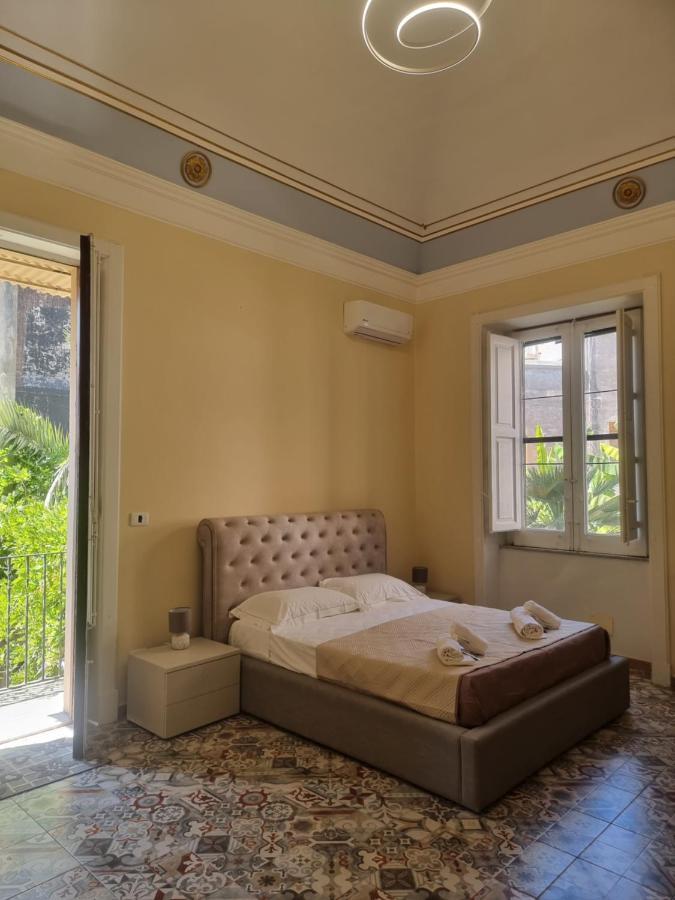 Casatua 2.0 Bed and Breakfast Catania Esterno foto